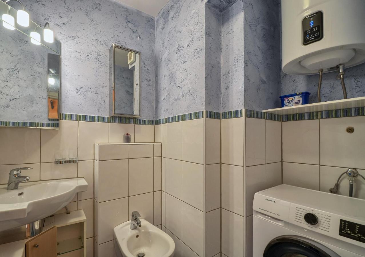 באניולה Apartman Maksim מראה חיצוני תמונה