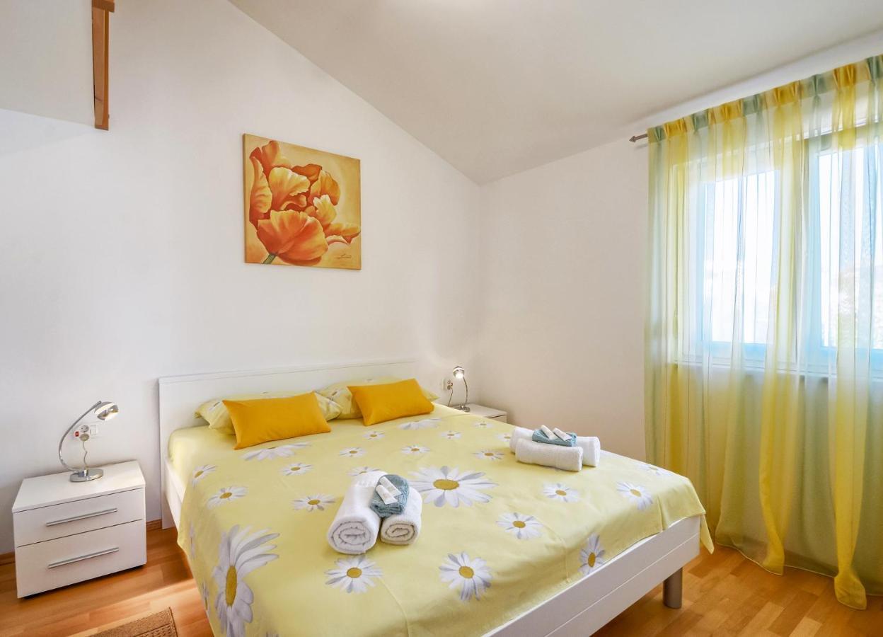 באניולה Apartman Maksim מראה חיצוני תמונה